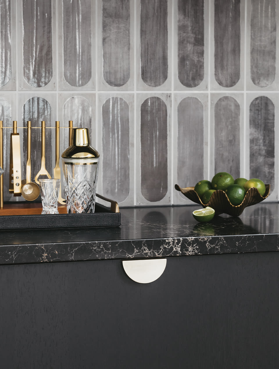 Pakenham Home featuring Havwoods PurePanel HW31028 Vertou